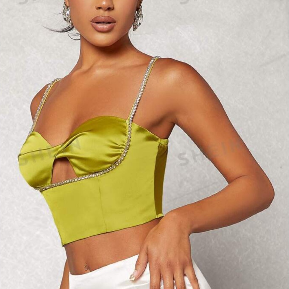 Beautiful green top